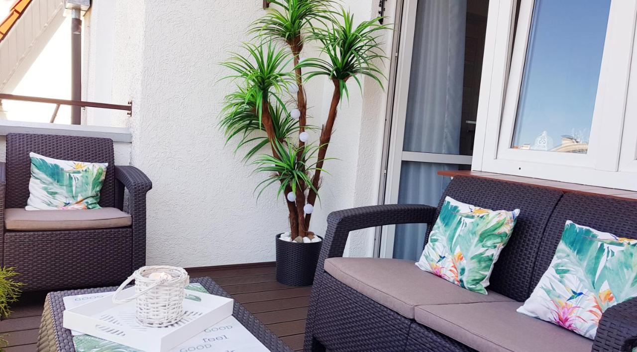 Apartament Z Garazem W Kolobrzegu Appartement Buitenkant foto