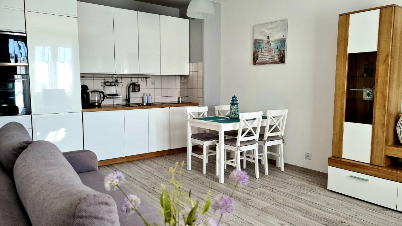 Apartament Z Garazem W Kolobrzegu Appartement Buitenkant foto